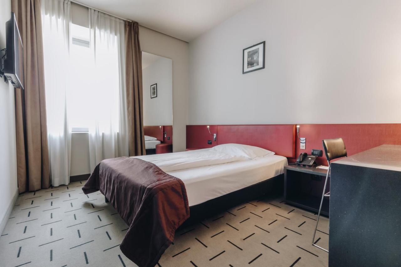 Hotel Continental Cremona Exterior photo