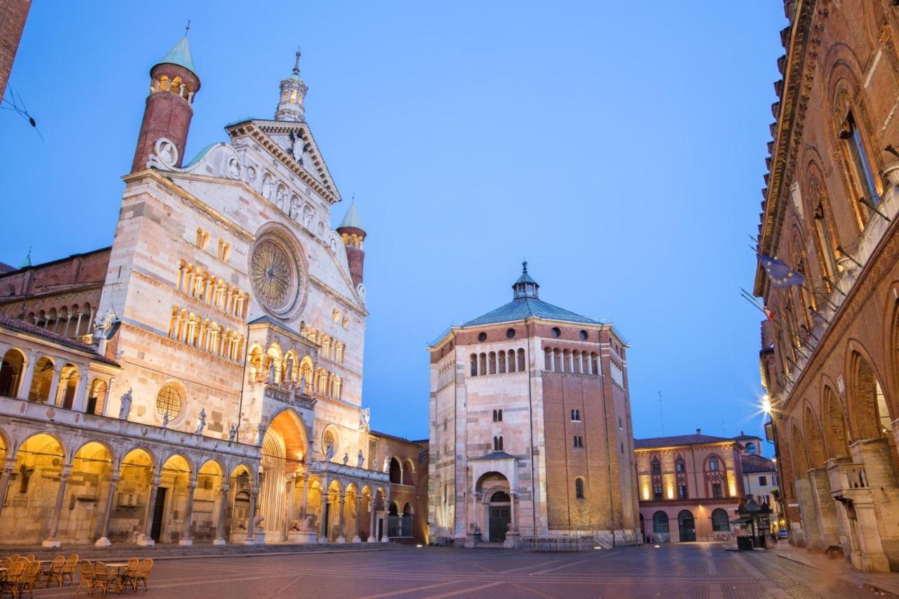 Hotel Continental Cremona Exterior photo